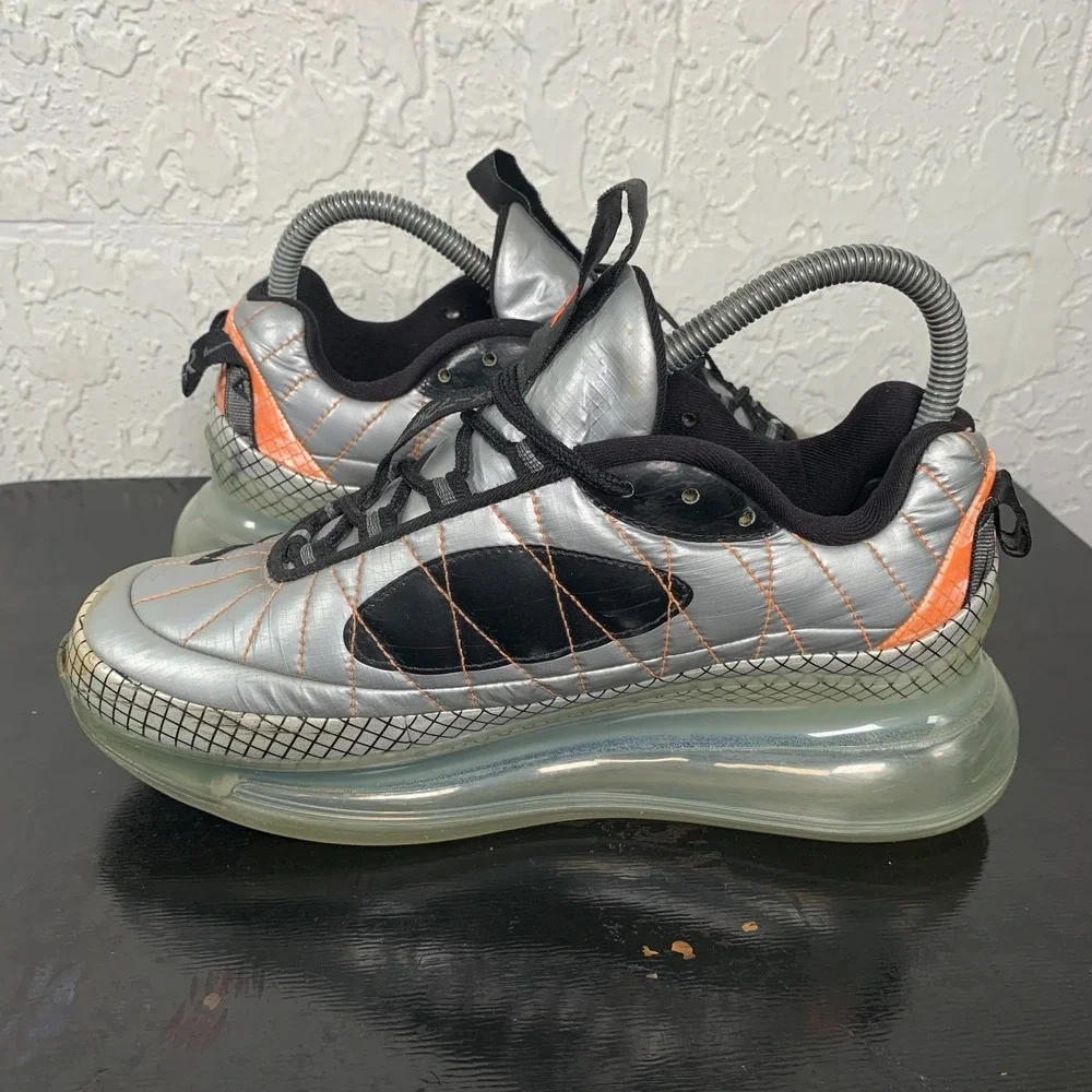 Nike Air‎ MX-720-818 Mens Size 6 Womens Size 7.5 Running Shoes Silver Orange